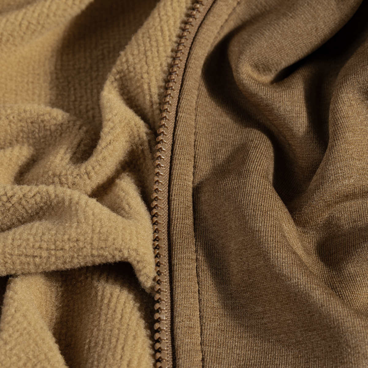 Amiko Men's Fleece Jacket in Golden Brown