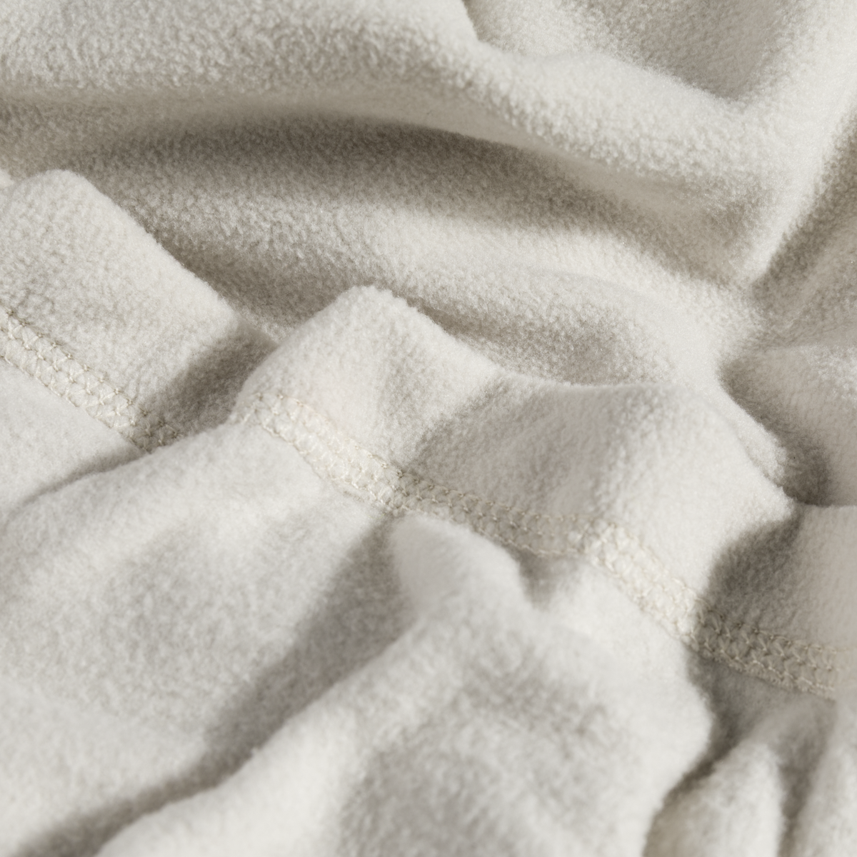 Auro Women's Fleece Zip Top in Light Beige
